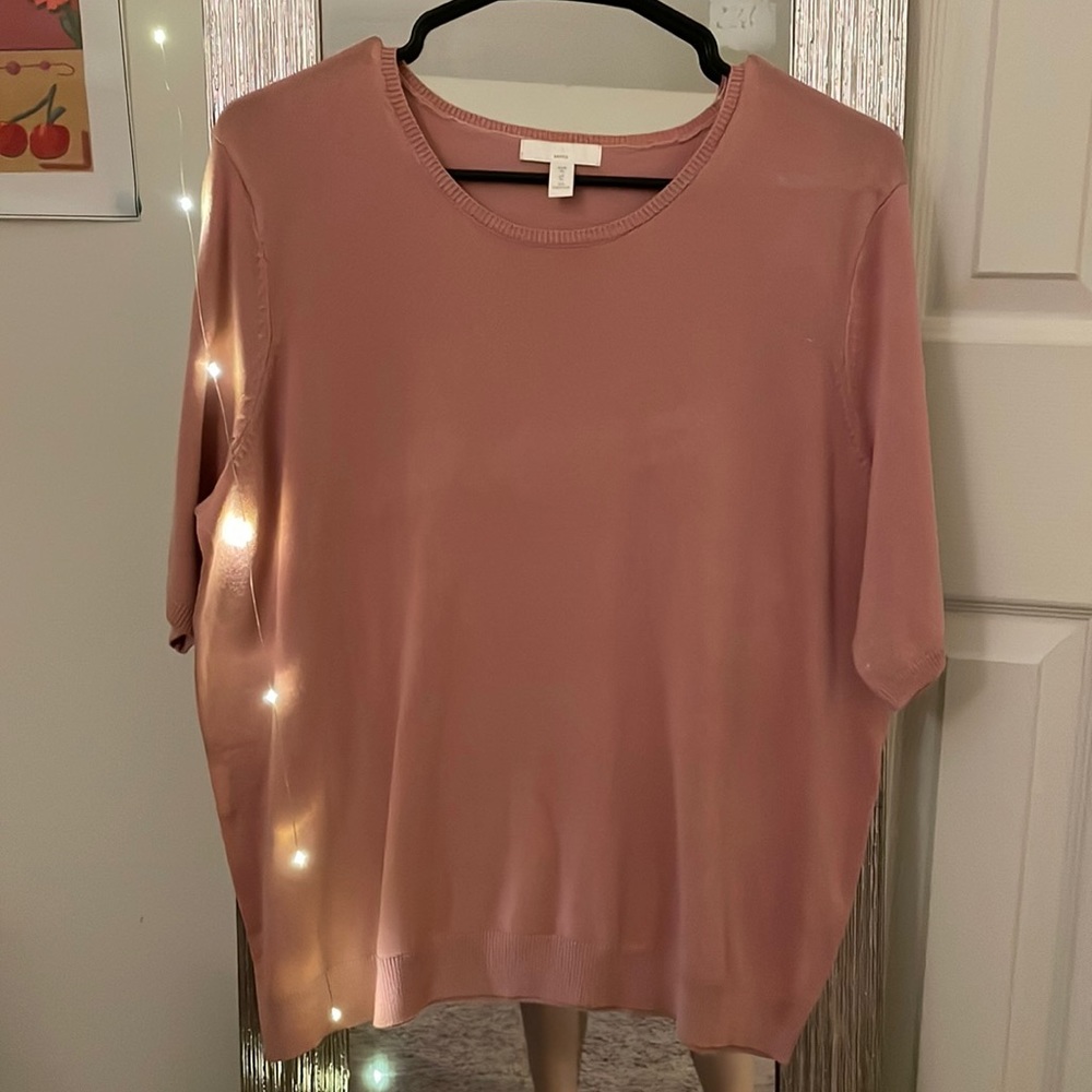 Blush pink sweater tee.